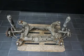 Dodge Challenger Hinterachse Hinter Achse hinten - Bild 1