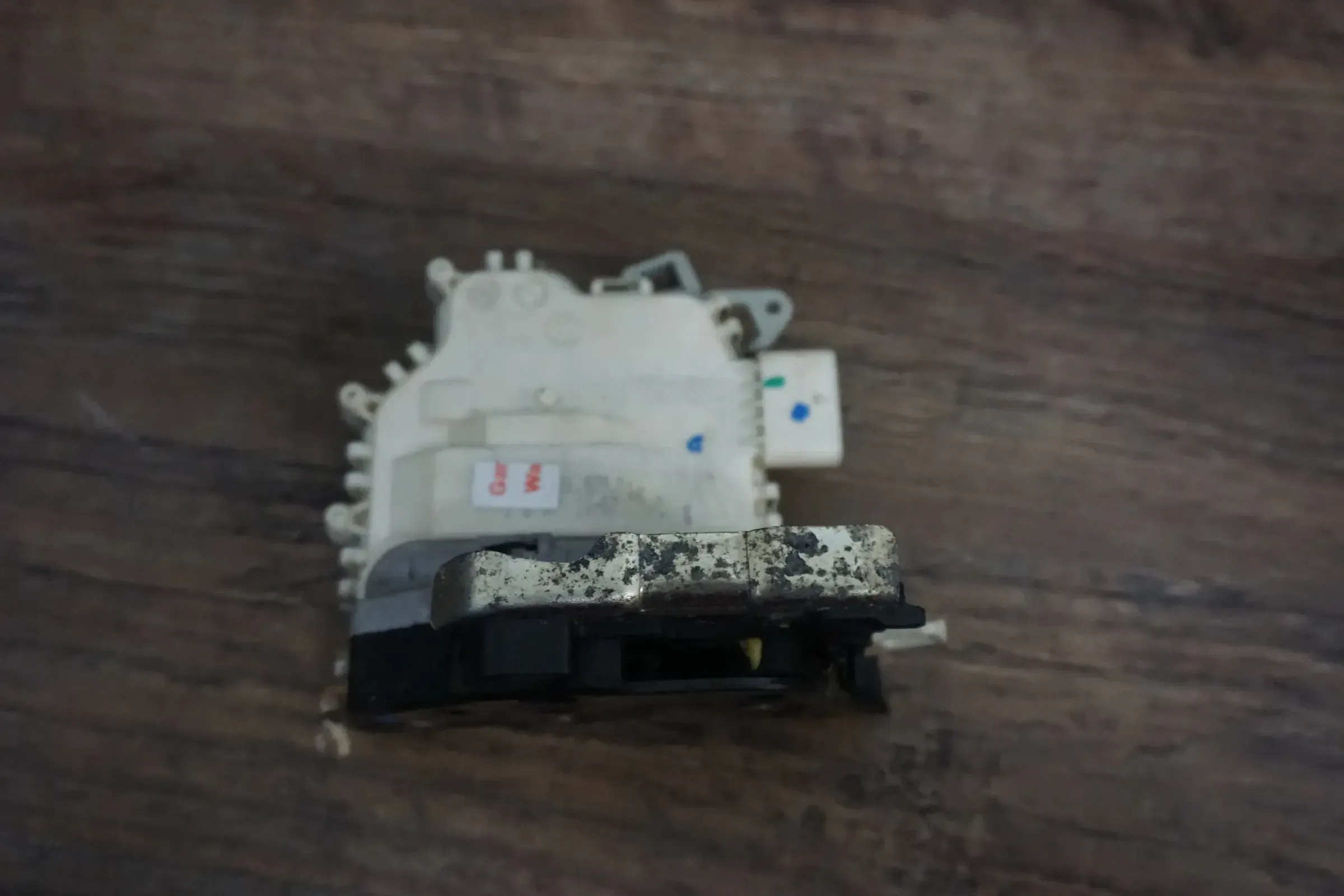 Audi Q3 8U A3 A4 B8 8KH A5 8F A8 D4 Q2 Q5 Q7 Türschloss hinten rechts 8K0839016C - Bild 1