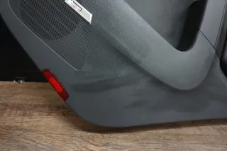 VW Tiguan 5N Türverkleidung Verkleidung Tür hinten rechts Dynaudio schwarz Leder - Bild 5