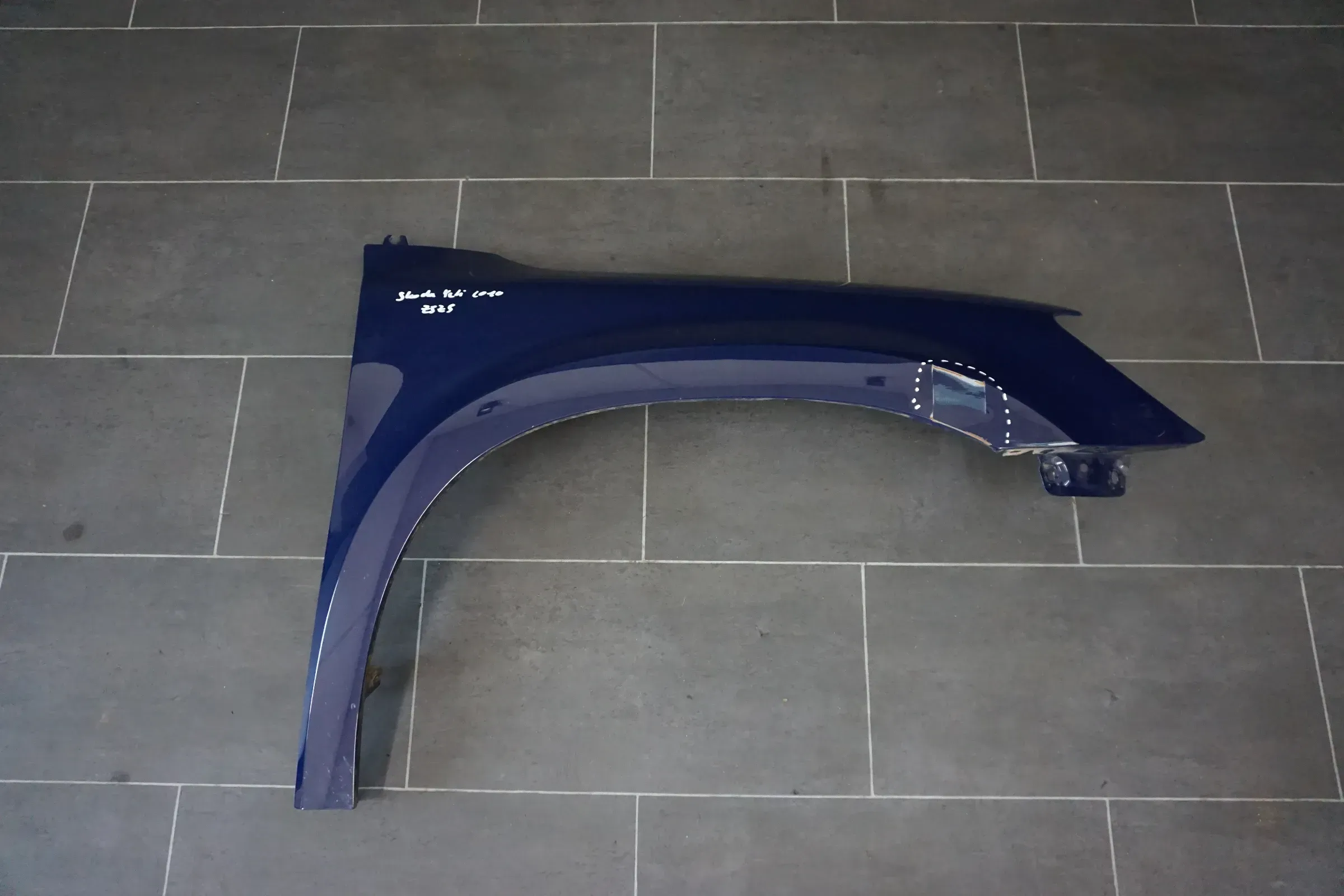 Skoda Yeti 5L Kotflügel rechts Fender right Blau Z5Z5 original 2010 - Bild 1