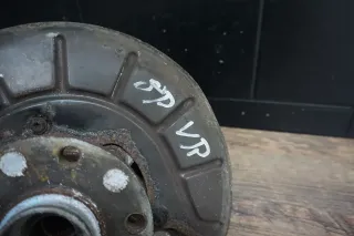 Achsschenkel vorne rechts Audi A3 8P VW Golf 5 Radlagergehäuse Radnabe - Bild 3