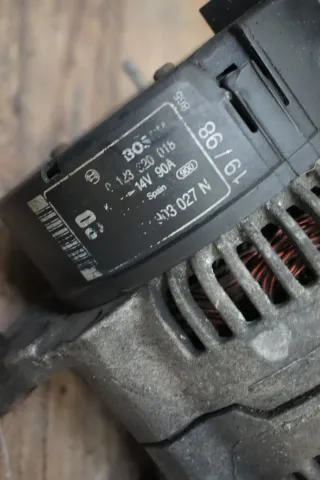 VW T4 Lichtmaschine Generator Lima Flachriemen 0123320018 90A 028903027 2.5TDI - Bild 4