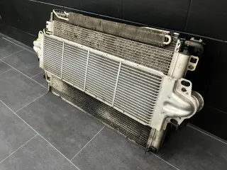 VW T5 Multivan 2.5TDI 174PS Kühlerpaket Frontmaske Wasserkühler 7H0121201CN - Bild 3