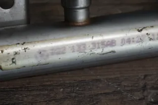 Kraftstoffverteiler Verteilerrohr Audi VW 3.2 BUB BDB BMJ 022133315AB R32 V6 - Bild 3