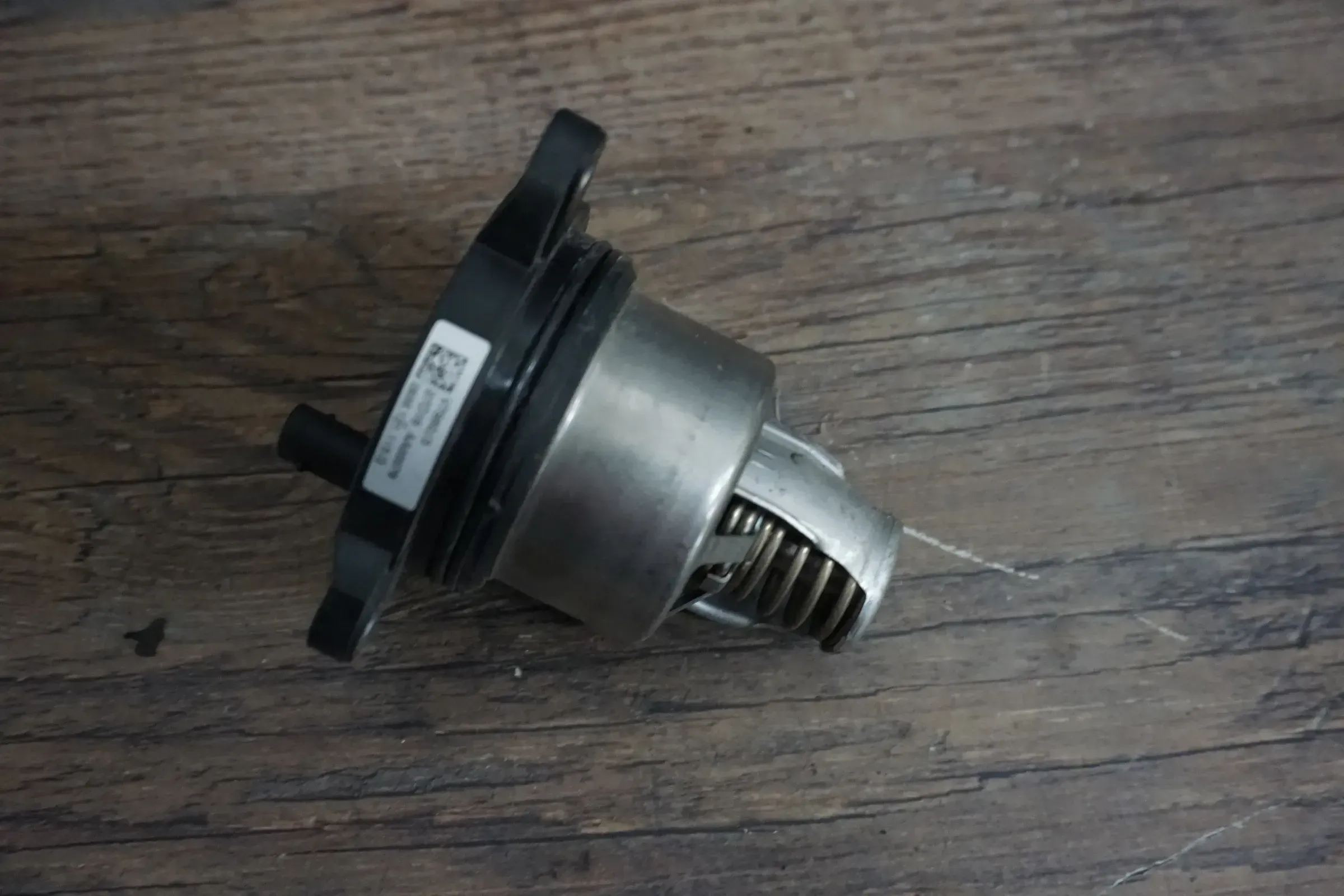 Orig. Audi A4 S4 8W A5 S5 F5 A8 4N Q5 FY Thermostat 06M121115G Gehäuse 3.0 TFSI - Bild 1