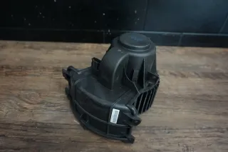 Innenraumgebläse Gebläsemotor Motor Lüftung für VW BUS T5 7H1820021B - Bild 1