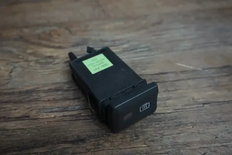 Article ZW6M