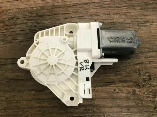 Audi A5 8T A4 8K A6 4B Fensterherbermotor Fensterber Motor  rechts 8K0959802B - Bild 1