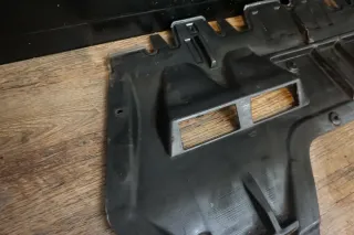 Vw Passat 3C5 Kombi Unterbodenschutz Unterfahrschutz vorn 3C0825237D - Bild 4