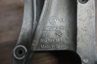 VW T5 T6 Transporter Motorstütze vorne Motor Halter Stütze 7E0199343B - Bild 5
