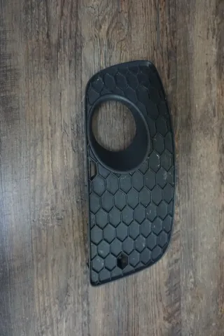 VW Golf V 5 GTI Gitter Nebelscheinwerfer Lüftungsgitter Grill Rechts 1K0853666P - Bild 1