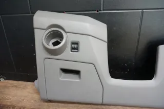 Original Volkswagen T6.1 Ablagefach Verkleidung Lichtschalter 7L1858905 - Bild 3