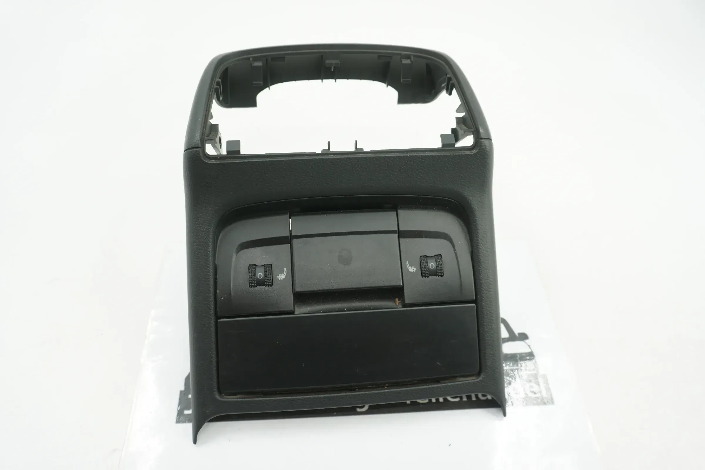 Audi A4 8K A5 8T Ausströmer Hinten Mitte Luftdüse 12 V Steckdose SHZ 8K0864376A - Bild 1