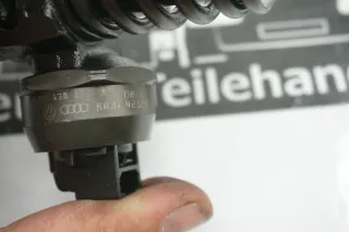 VW T5 7H 7J 06-10 2.5 TDI BNZ Pumpe-Düse Einheit Einspritzeinheit 070130073R - Bild 10