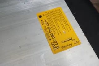 Kopfstütze Überrollbügel Sicherheitsmodul hinten Überrollschutz 8H0880077B AUDI - Bild 4