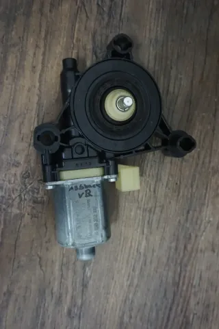 Seat Leon 5F Fensterhebermotor vorne rechts Motor Fensterheber 5Q0959802B - Bild 2