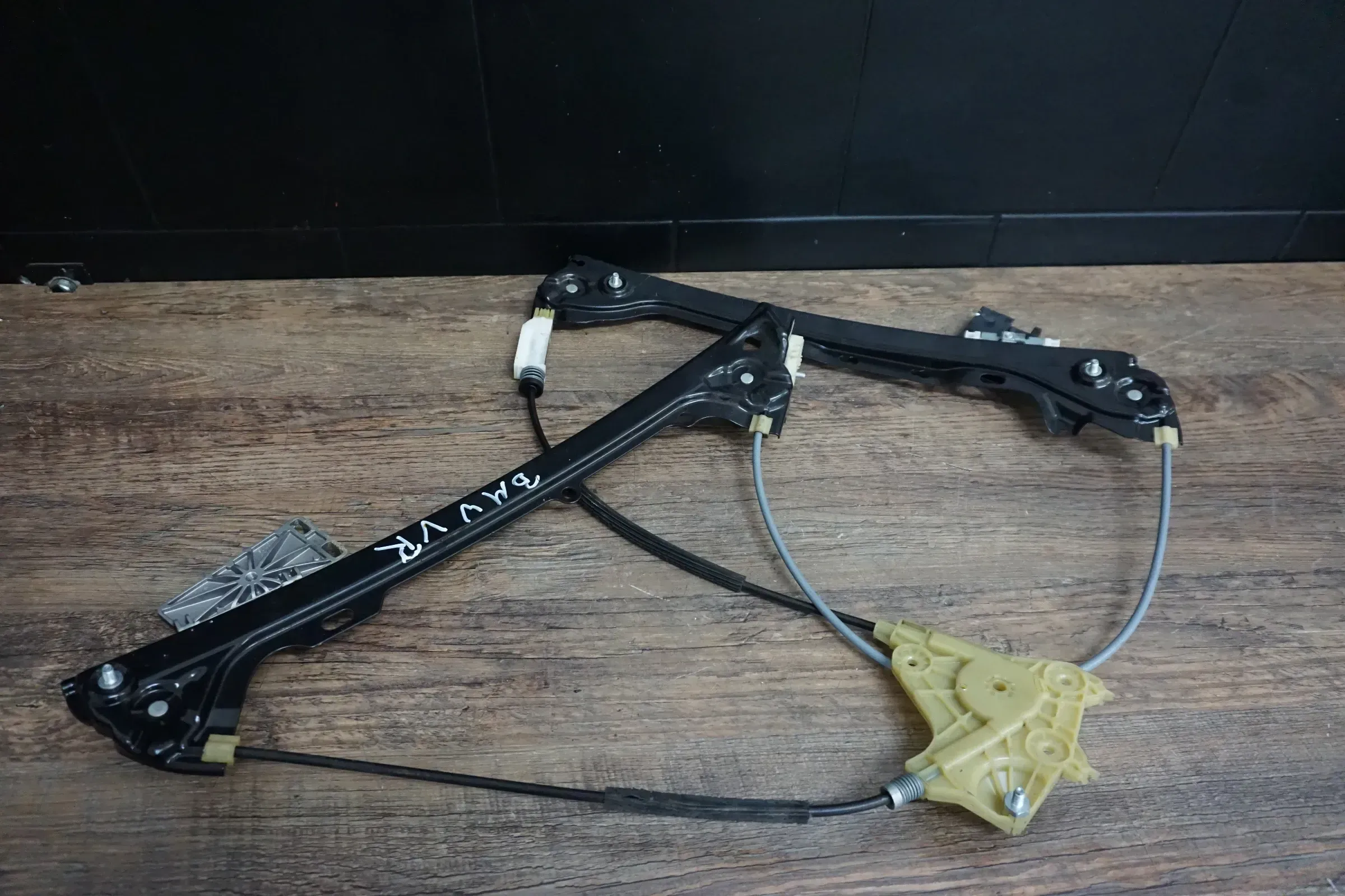 BMW 3er E92 E93 Coupe Fensterhebermotor Fensterheber Motor vorne rechts 7119208 - Bild 1