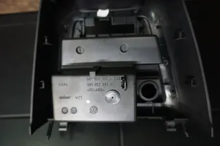 VW Tiguan 5N Abdeckung Blende Schaltung mit Aufnahme Mittelkonsole 5N1857961A - Bild 5