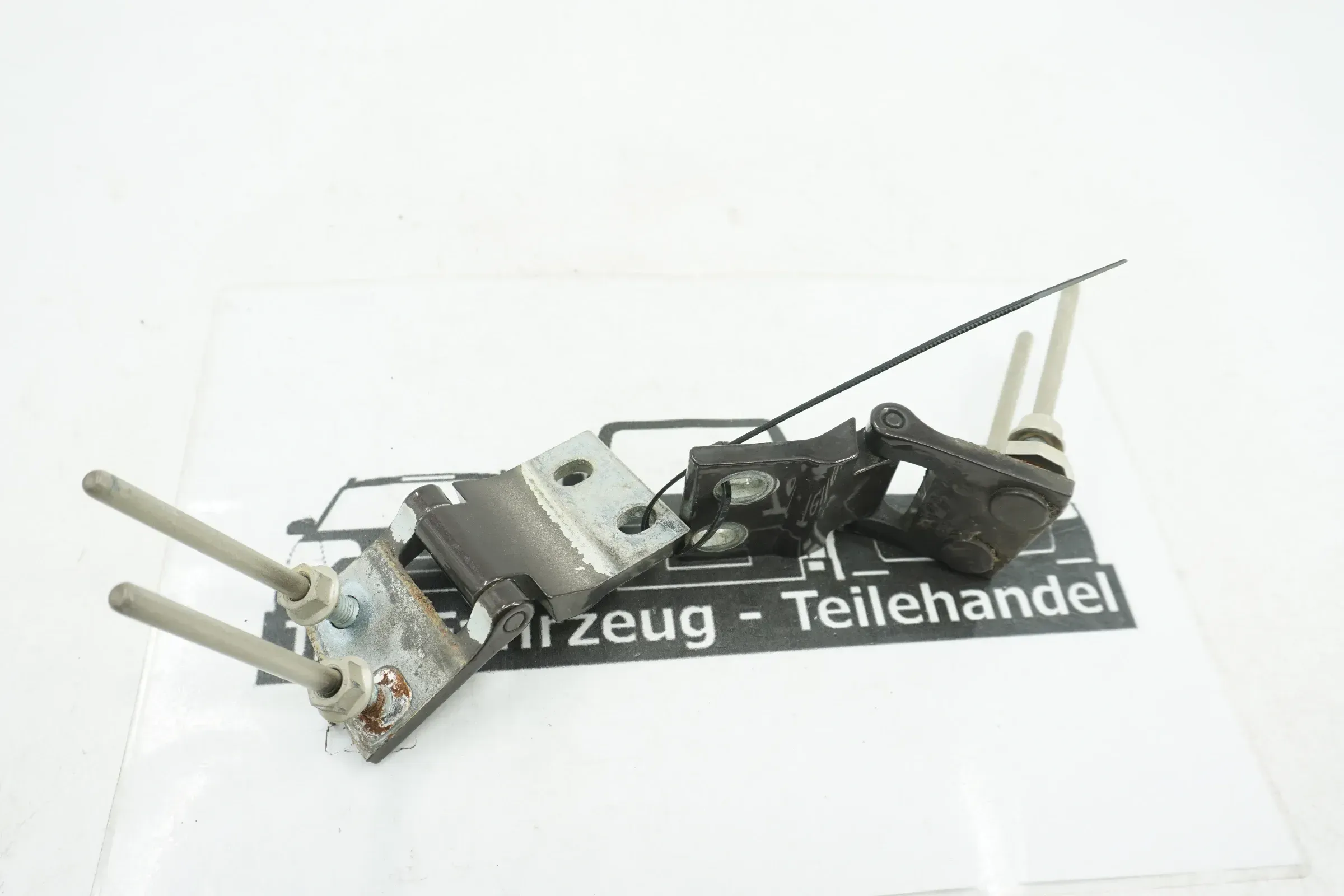 Original VW T5 Scharnier Heckklappe links rechts 7H0827301C 7H0827302C LB4V - Bild 1
