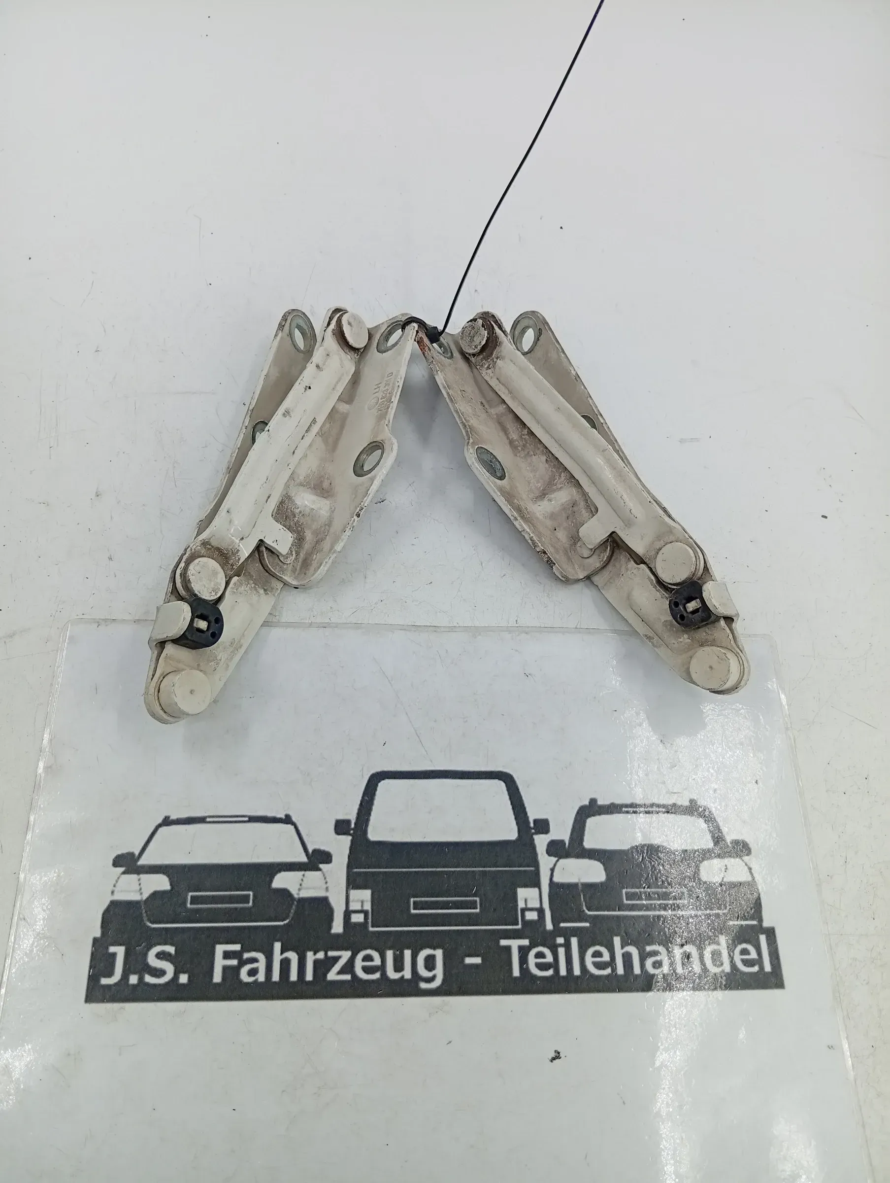 VW TRANSPORTER T5 Motorhaube Scharniere SET Links+ Rechts 7H0823301D 7H0823302D - Bild 1