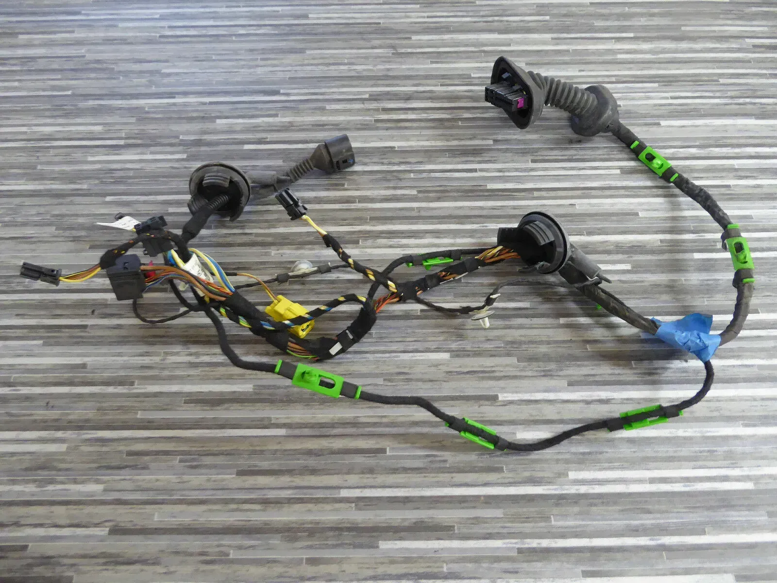 Audi A6 4F Türkabelbaum vorne vorn links Kabelbaum Kabel Türkabel 4F1971029A - Bild 1