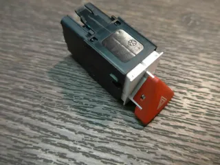 VW Passat 3C Original Warnlichtdrucktaster Warnblinklichtschalter 3C0953509A - Bild 1