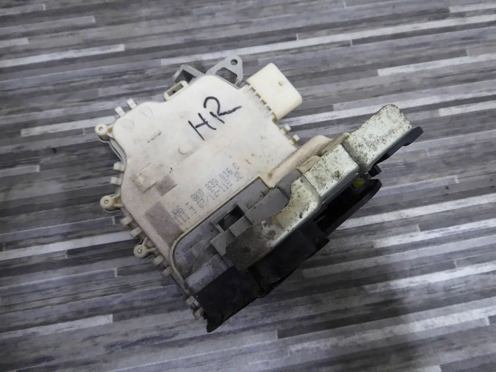Türschloss Zentralverriegelung Audi A4 A5 A6 Q5 Q7 hinten rechts 8K0839016C - Bild 1