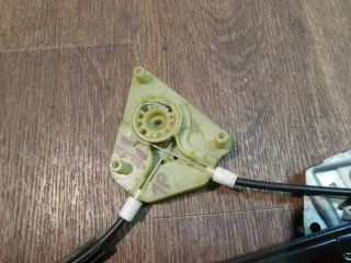 Fensterheber elektrisch hinten rechts Seat Leon 1p  2 1P Baujahr 2005 - Bild 2