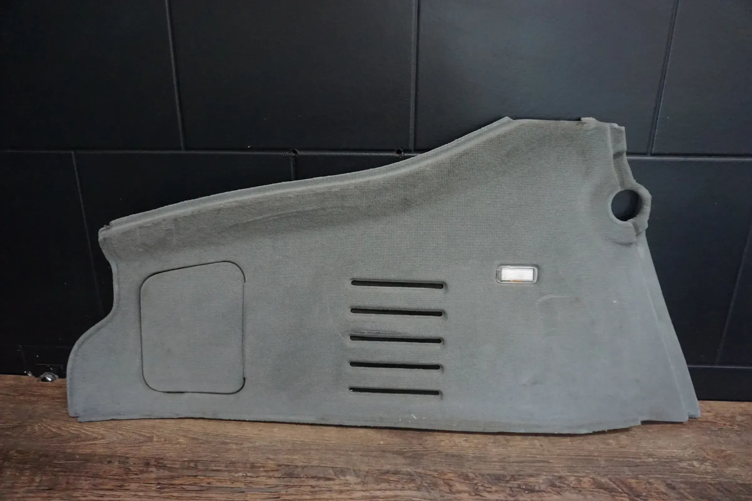 Kofferraumverkleidung links Audi TT 8N Abdeckung Verkleidung SOUL 8N8863879K - Bild 1