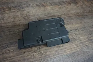 VW Passat Audi Sicherungsdose Kasten hinten Überlastschutz 1Q0937548 - Bild 1