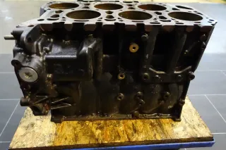 VW Passat 3C B6 3.2 250PS AXZ Motorblock Rumpfmotor Motor Rumpf Block 110000km - Bild 4