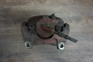 Bremssattel vorne rechts VW T5 Kombi Bus 7H 1.9 TDI Bj: 2006 7H0106A VW - Bild 3