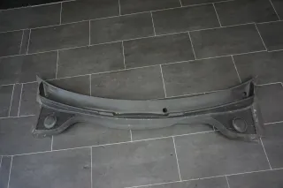 Original Audi Q3 8U Wasserkastenabdeckung 8U1819403 Windlauf - Bild 1
