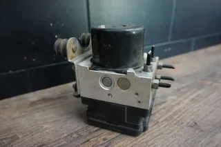 VW T5 Bus Transporter Hydraulikblock ABS Block Steuergerät 7H0614517B 7H0907379R - Bild 2