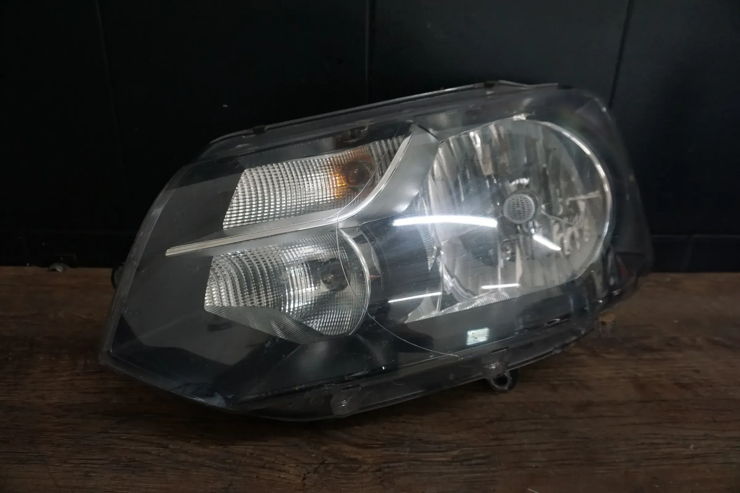 Original VW T6 7E Multivan Transporter Halogen Scheinwerfer links 7E1941015H LHD - Bild 1
