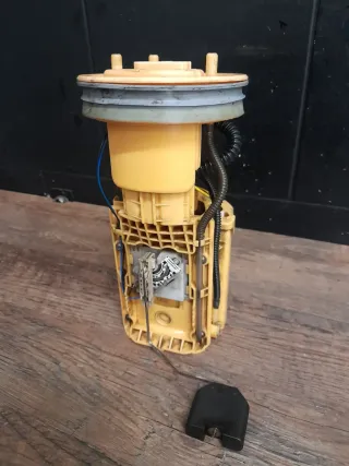 Orig VW T5 Kraftstoffpumpe Vorförderpumpe Vorförder Kraftstoff Pumpe 7H0919050D - Bild 3