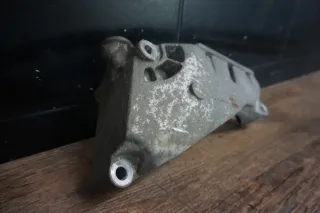 Orig. VW Motorhalter Motorstütze Motorlager Motoraufhängung 03L199207B - Bild 2