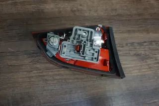 Audi A4 8K Avant Rücklicht Rückleuchte rechts innen - Bild 2
