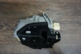Türschloss Türschloss vorne links für Audi A4 8K Q3 8U Q7 4L TT 8J VW 3C1837015A - Bild 2