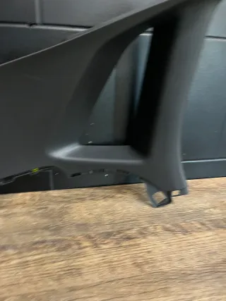 VW Polo Hinten Links Säule Rand 2G4867287A 2018 Verkleidung Säule Schwarz - Bild 5