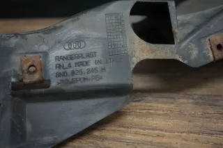 Audi TT 8N 3.2 Unterfahrschutz Seitenverkleidung Motorraum Links 8N0825245H - Bild 4