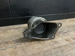 VW T5 Multivan Transporter Motorhalter Motorstütze Halter Motorlager 7H0199256H - Bild 3