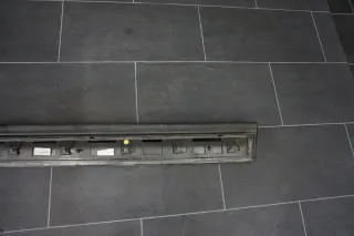 PORSCHE CAYENNE 9Y 2018 LHD Türleiste vorne links unten 9Y0837095D L041 - Bild 4