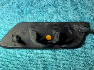 Audi A6 4F Abdeckung vorne rechts Scheinwerferreinigung blau SWR 4F0955276B - Bild 3