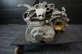 Schaltgetriebe Getriebe Audi Skoda VW 1,8 TSI CDA KVT 6 Gang 02S300046F 112tkm - Bild 4
