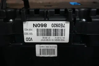 Volkswagen T5 7E 2.0TDI Screen Kombiinstrument Tacho 7E0920860N - Bild 6