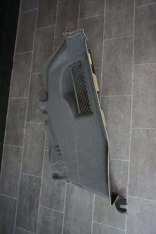 Audi A6 4G Limousine Seitenverkleidung rechts Verkleidung Kofferraum 4G5863888A - Bild 1