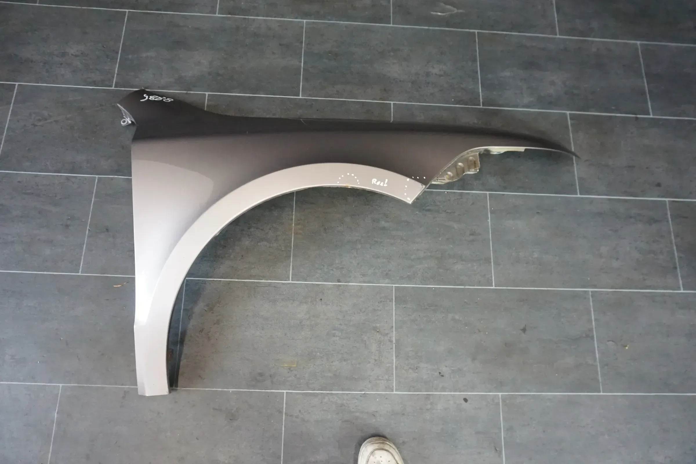 Original Skoda Superb II 3T Kotflügel Rechts 3T0821142 08.2008-05.2015 LF4U - Bild 1