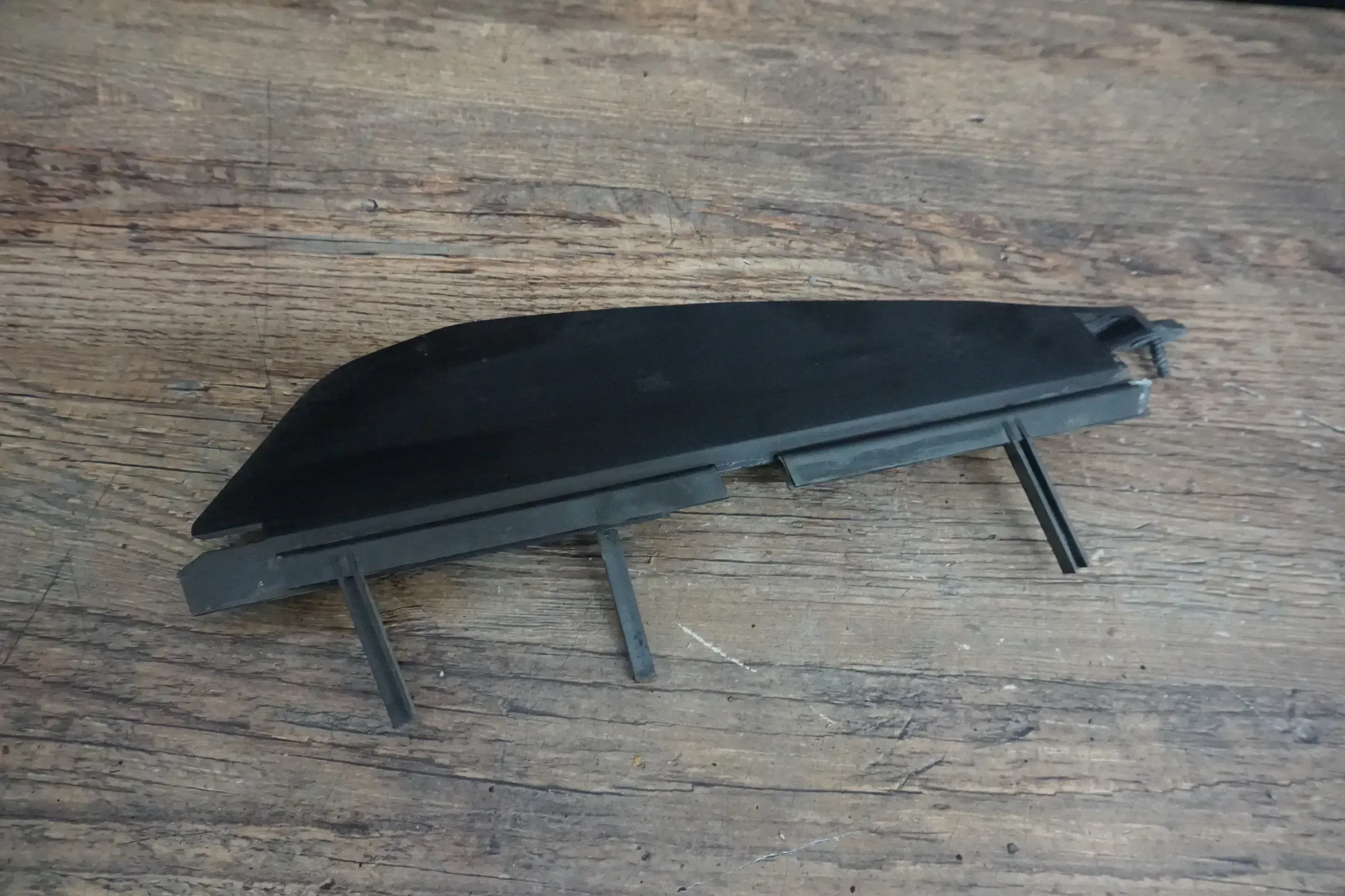 Orig. VW T5 Trennung Fach Batterie 7E0805283A - Bild 1