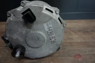 Audi RS4 8E V8 420PS 190A Lichtmaschine Drehstromgenerator Hitachi 079903021H - Bild 5